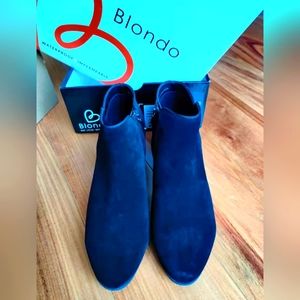 NEW IN BOX: Blondo Villa Waterproof ankle boots/booties, black, suede 9.5